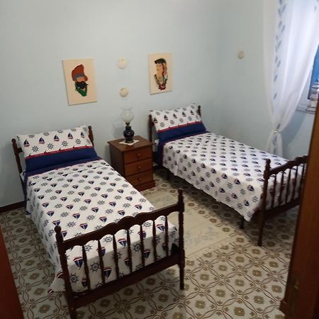Villa Casa Blu Oltremare à SantʼAntìoco Extérieur photo