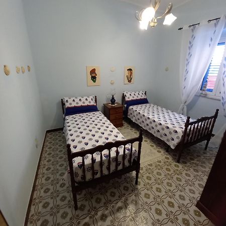 Villa Casa Blu Oltremare à SantʼAntìoco Extérieur photo